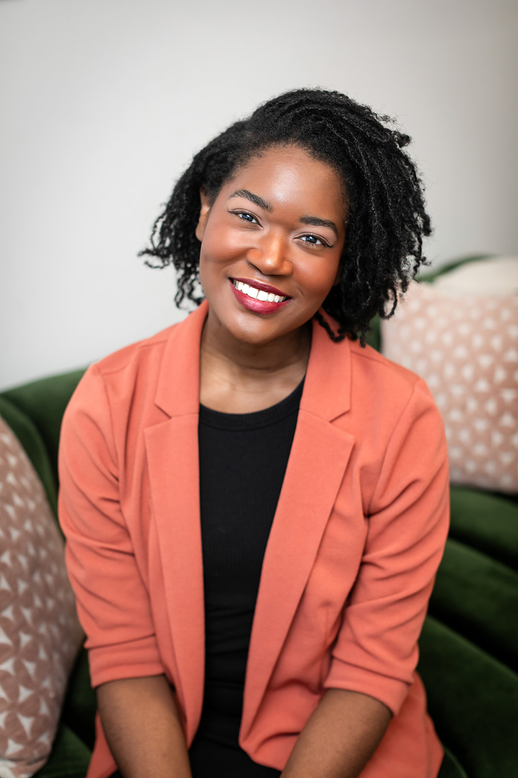 Ali Noel, Doctoral Therapist